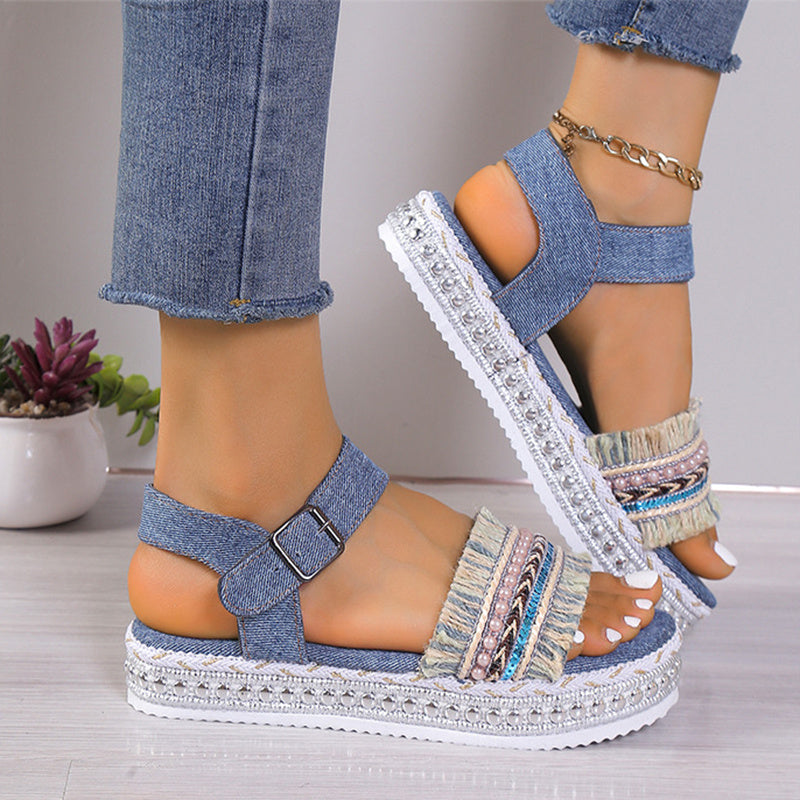 Ethno-Denim-Sandalen - Quasten, dicke Sohlen