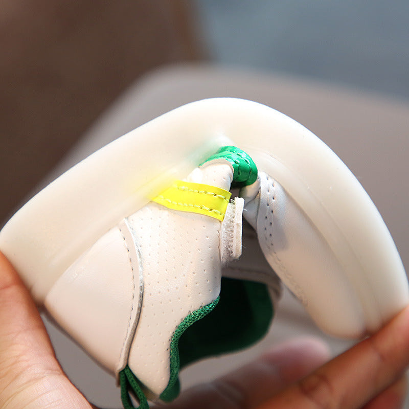 Kimmy Weiße LED-Turnschuhe