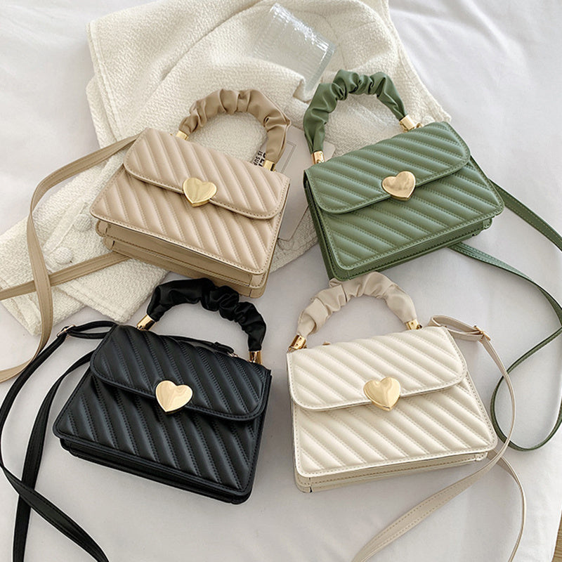 Damenhandtaschen mit modischer Ketten-Schultertasche und Liebe-Metall-Design
