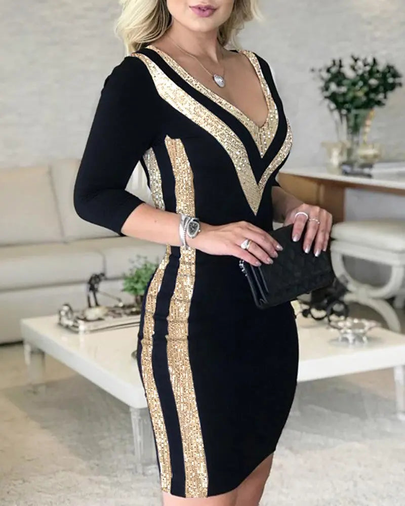 Glamouröses Paillettenstich-Kleid