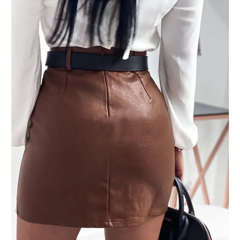 Eleganter Fashion-Rivets-PU-Lederrock für Damen