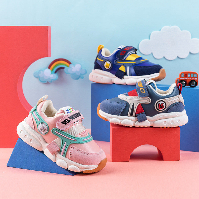 Plüsch-Turnschuhe für Babys und Kleinkinder