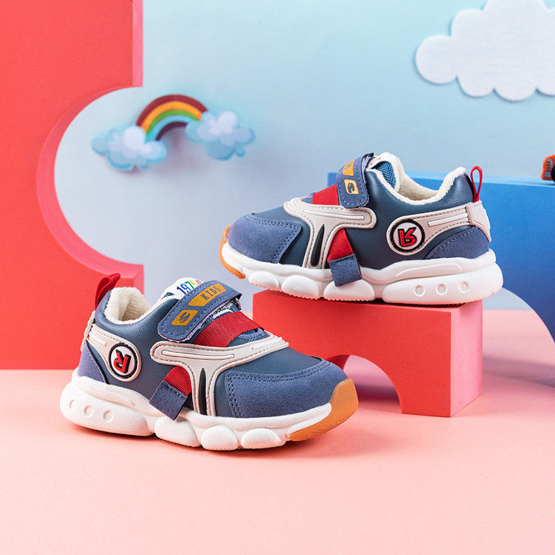 Plüsch-Turnschuhe für Babys und Kleinkinder