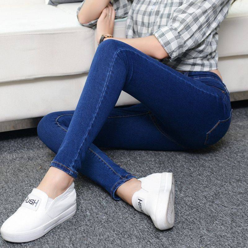 Stretch-Denim-Hose mit hoher Taille und großer Größe