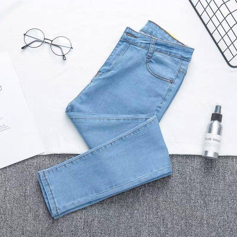 Stretch-Denim-Hose mit hoher Taille und großer Größe