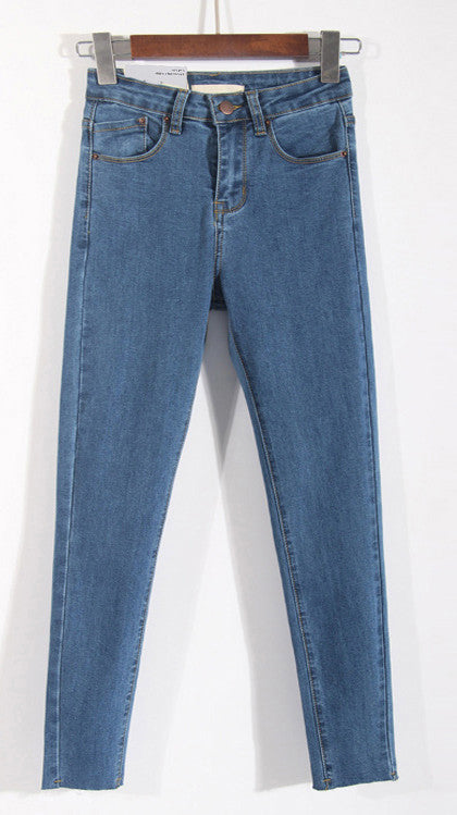 Vielseitige Damenjeans mit hoher Taille und Bleistiftschnitt