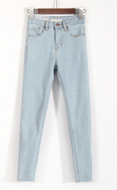 Vielseitige Damenjeans mit hoher Taille und Bleistiftschnitt
