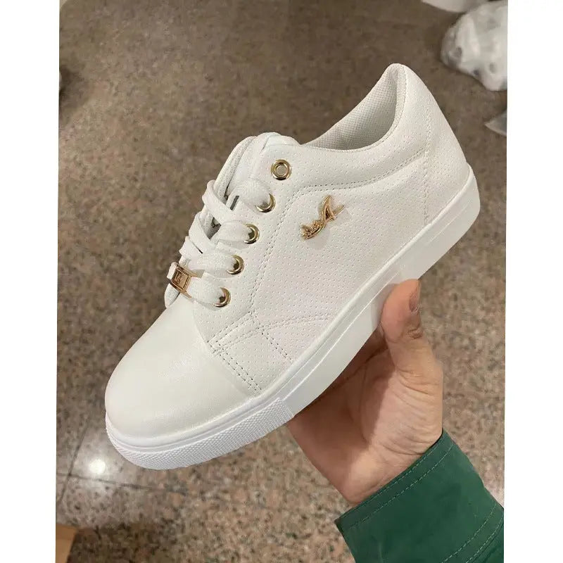 Luftige Damen-Sneaker: Flache, atmungsaktive Schnürschuhe für Mädchen"