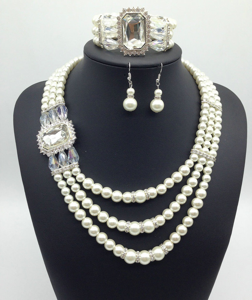 Diamant-Edelstein-Perlen-Halsketten- und Ohrring-Set in europäischem Stil