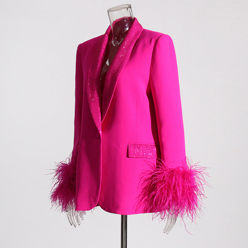 Eleganter Damenanzug aus feinem Polyester