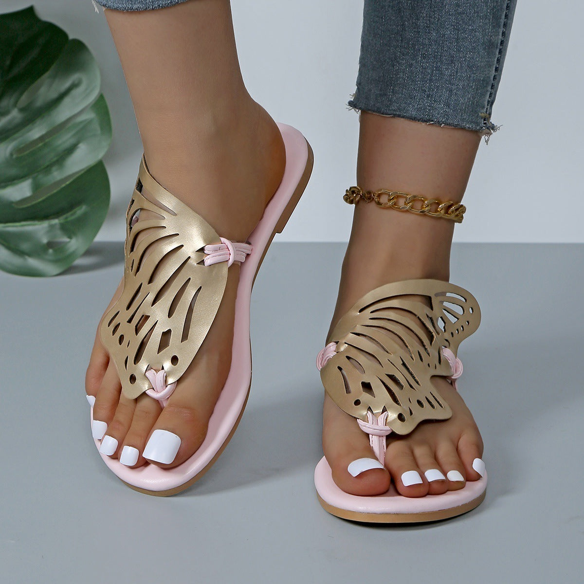 Sommerliche Schmetterling-Flip-Flops Neue flache Slides für Frauen