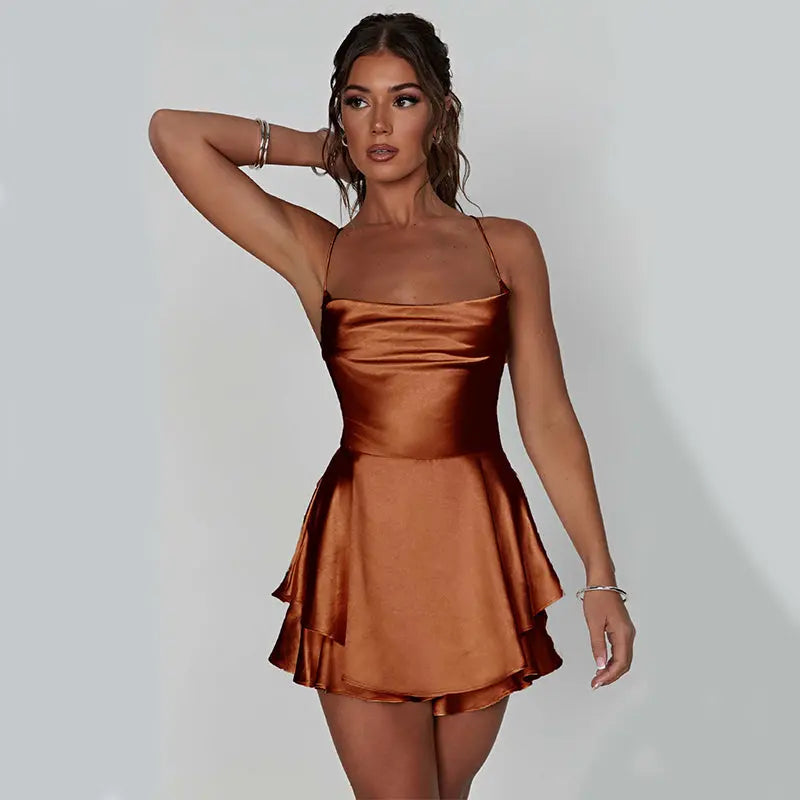 Sommer Neues Elegantes Schlankes Satin-Rückenloses Schnürungs-A-Linien-Kleid