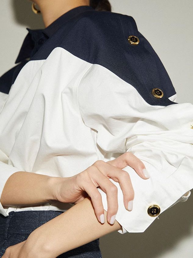 Damen-Shirt mit hochwertiger Farbkombination und Stil