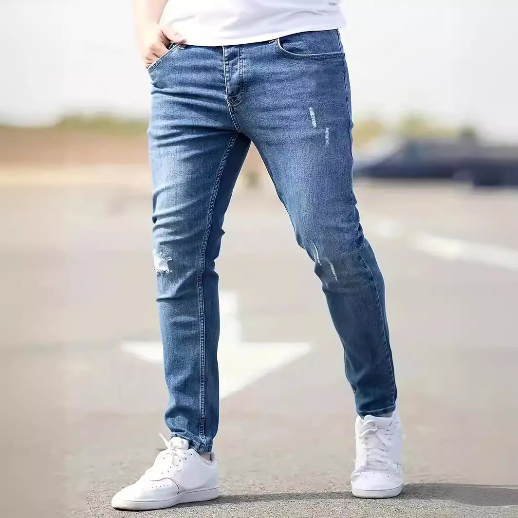 Klassische Westernjeans mit Skinny-Stil