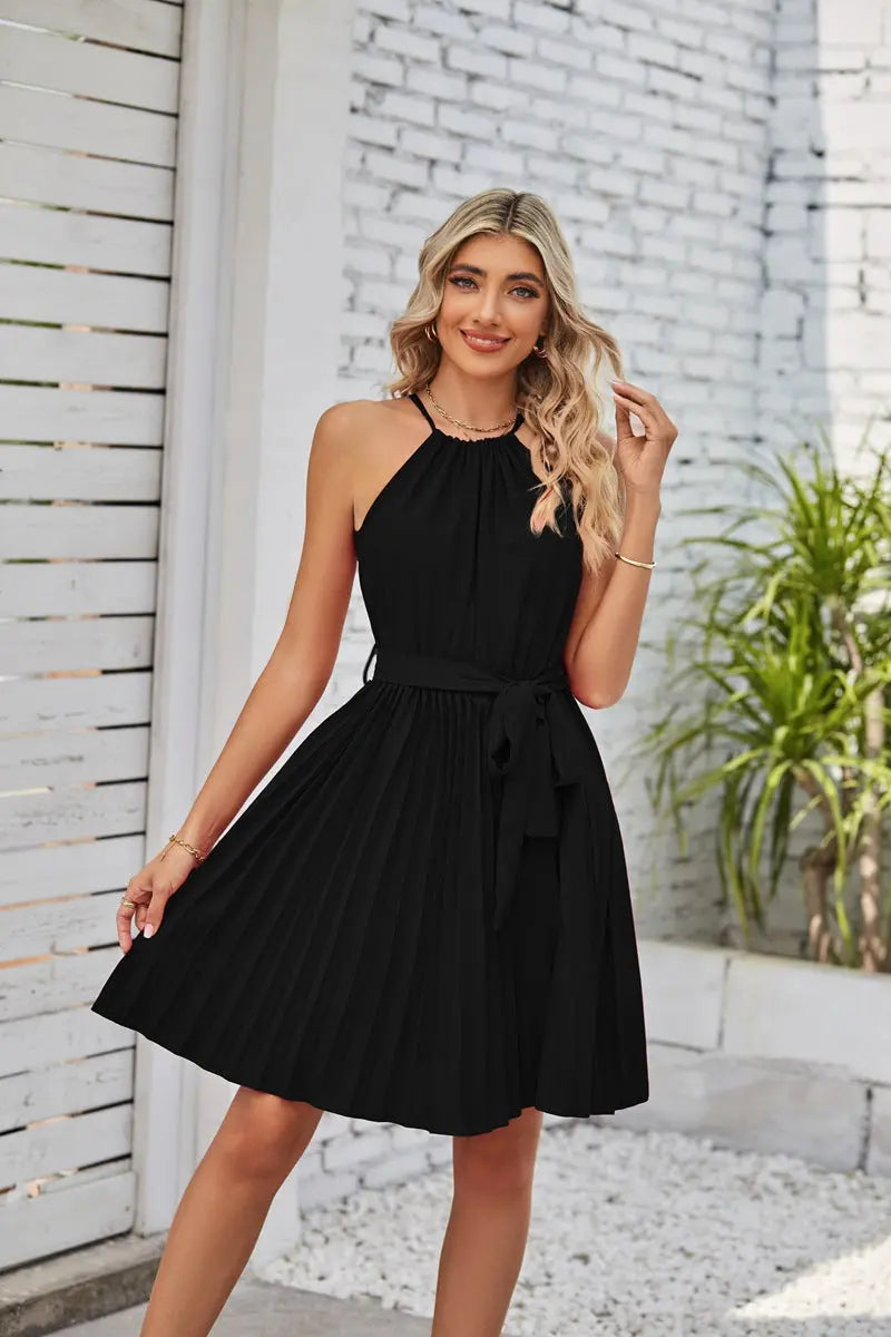 Schulterfreie Halterkleider für Damen: Eleganter Sommerstrand-Sommerkleid mit solidem Plissee-Rock"