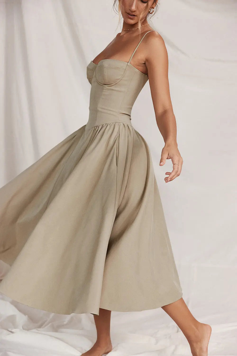 Palast-Schwingkleid für Frauen