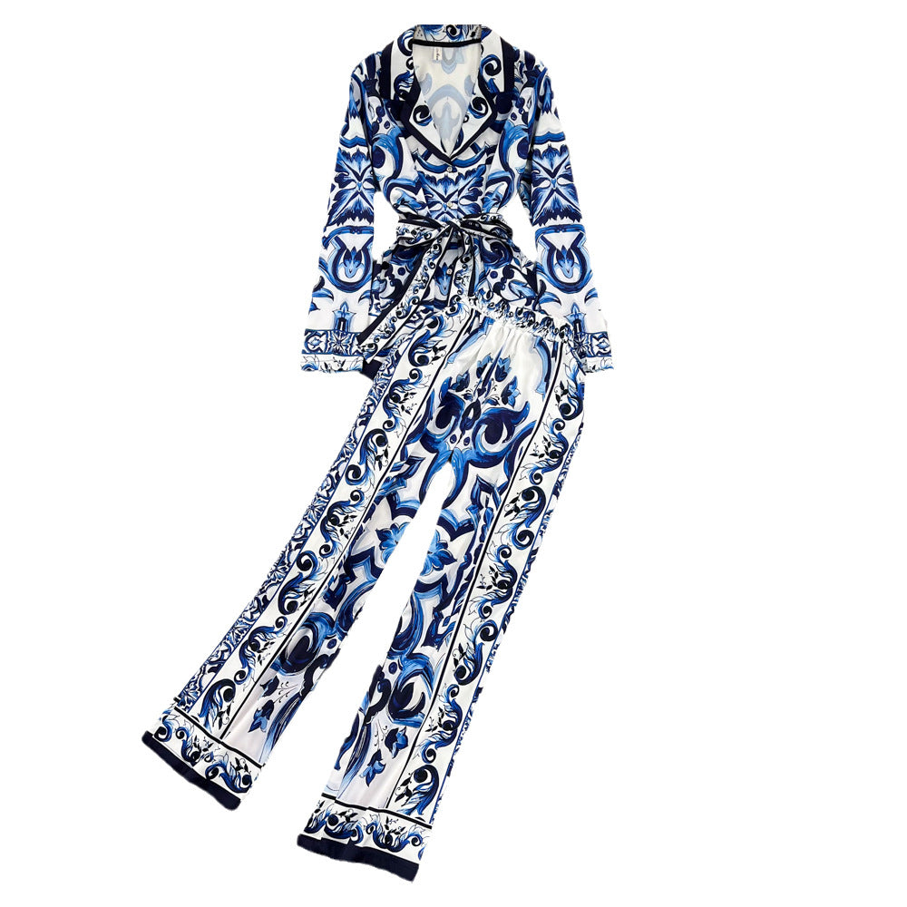 Damenmode Gerade Hose aus Matel-Seidenstoff in Blau