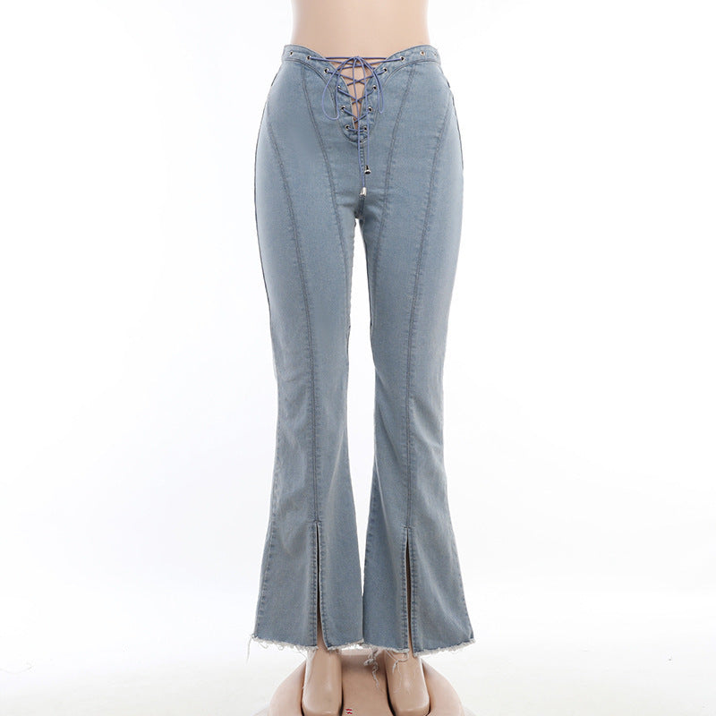 Damenjeans mit hoher Taille