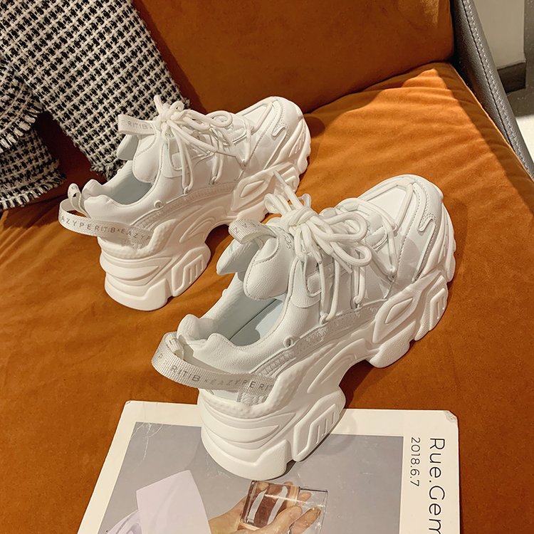 Stilvolle Höhensteigerungs-Trend-Sportschuhe