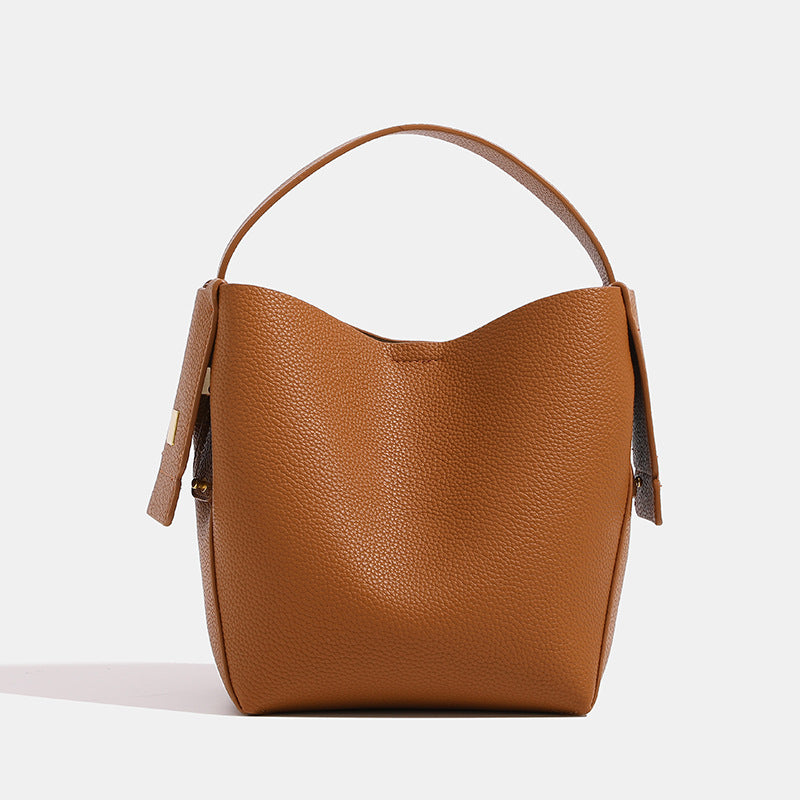 Elegante Damenhandtasche mit innovativer Textur