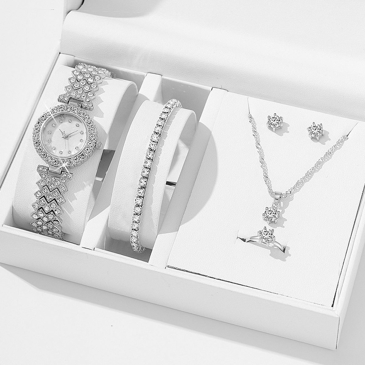 Elegantes Schmuck-Set mit Uhr und Accessoires für Damen