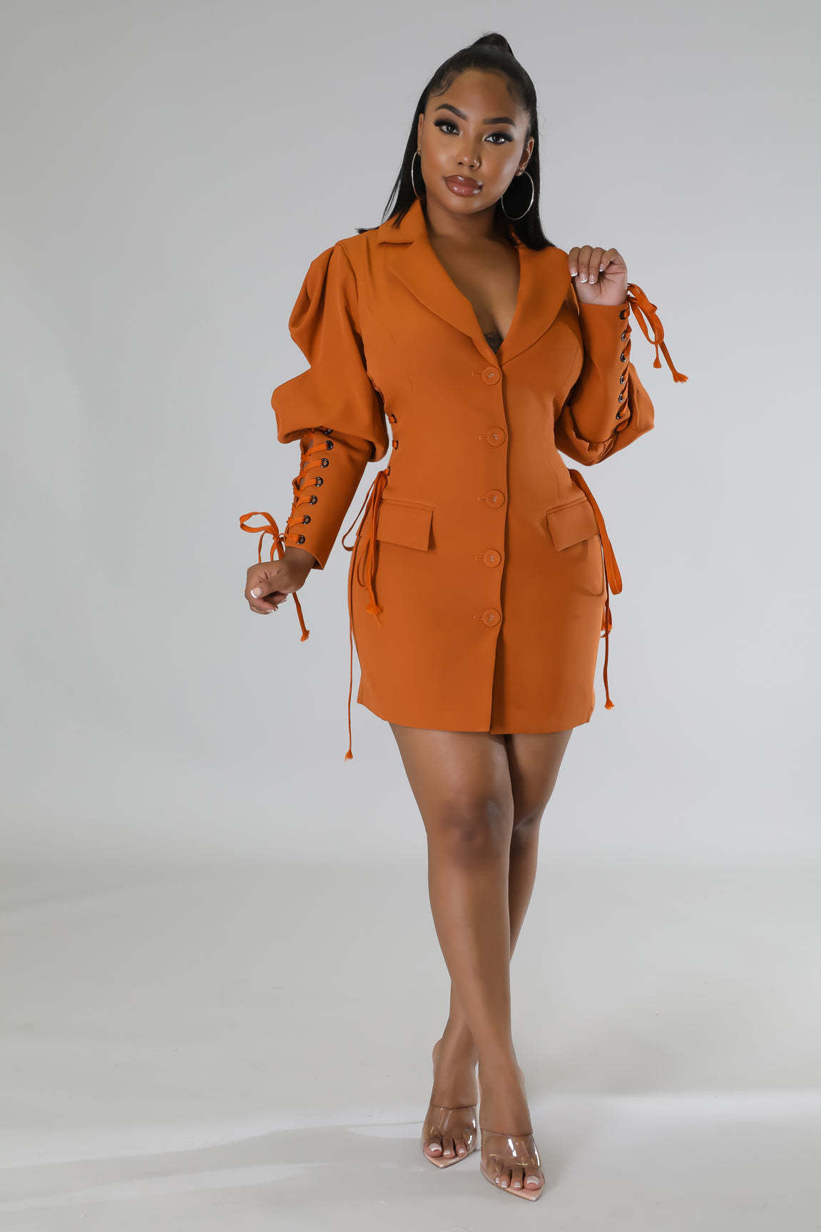 Frauen Einfarbiges Schnürkleid der Mode