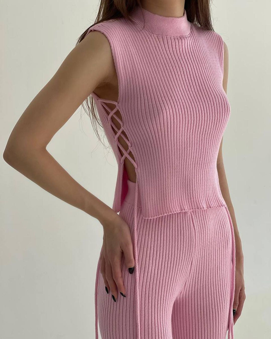 Strickgewebtes Westen-Hosen-Ensemble für Damen
