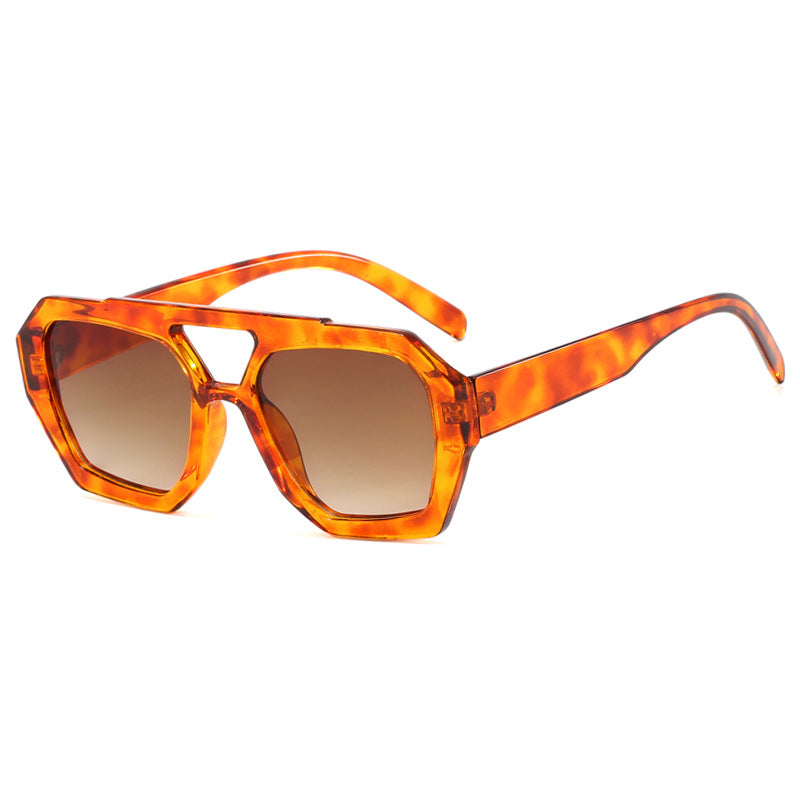 Großer Rand Sonnenbrille mit Doppelstrahl