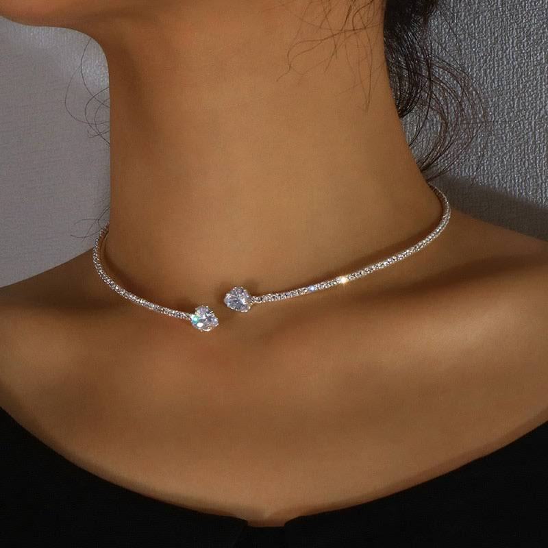 Licht Luxus Strass Halskette mit herzförmigem Zirkon Kragen für Damen