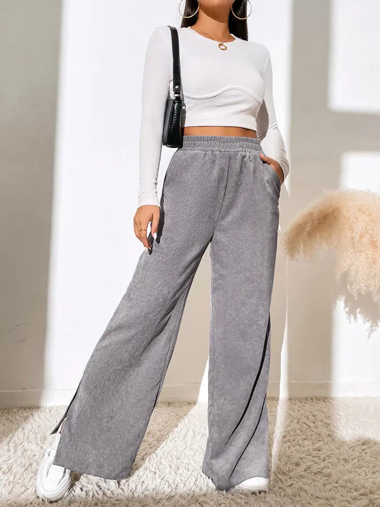 Hose mit hoher Taille und Cordstoff