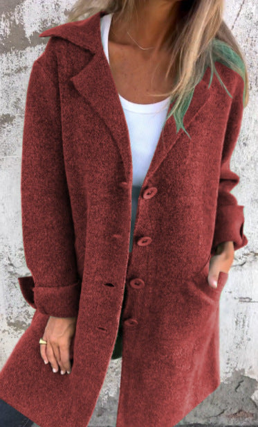 Einreihige Strickjacke im mittellangen Mantelstil