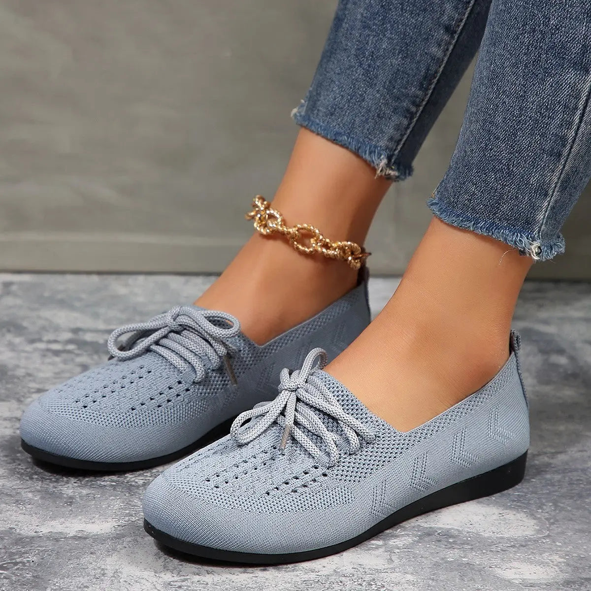 Luftig-leichte Schnürschuhe - Modische Flats für Damen