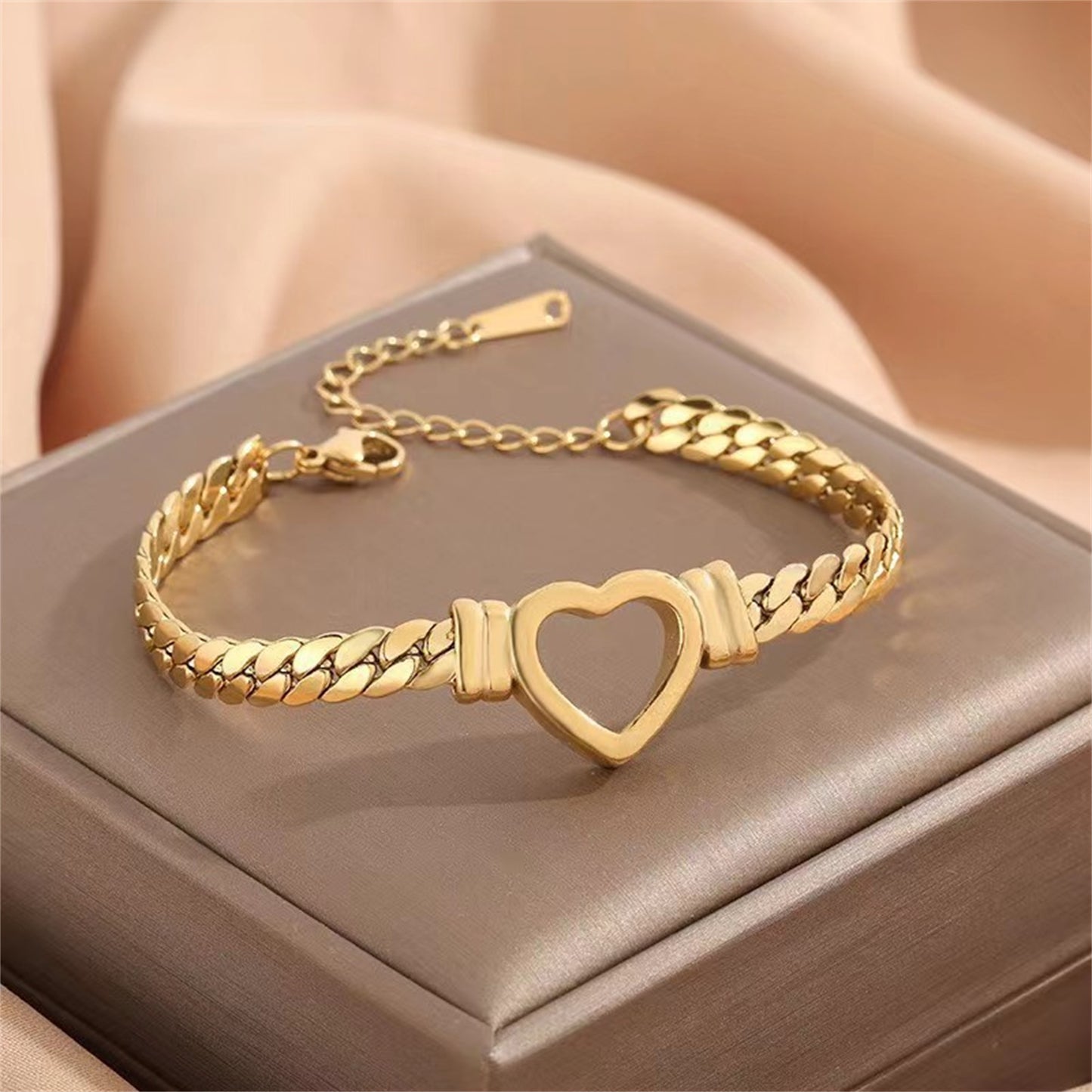 Personalisierte Liebes-Kette Halskette & Armband für Frauen