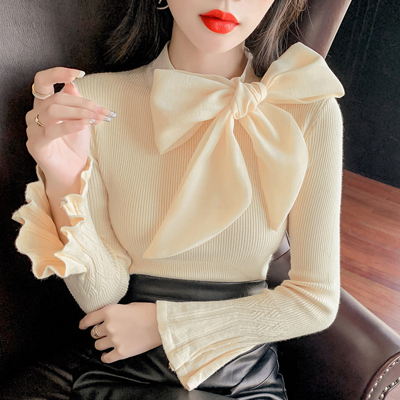 Eleganter Damenpullover mit Glockenärmeln