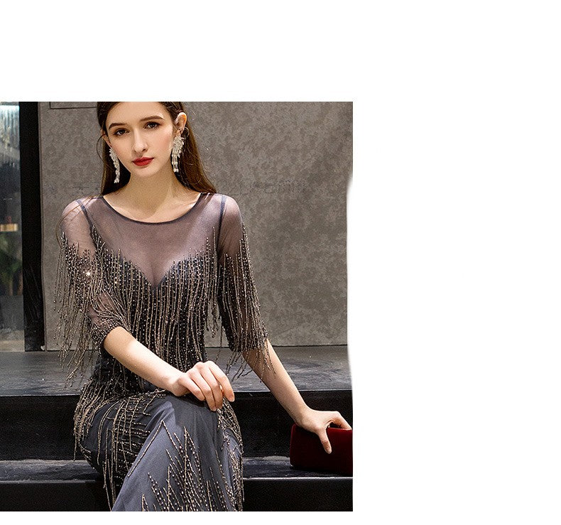 Glamouröses Abendkleid für die anspruchsvolle Gastgeberin