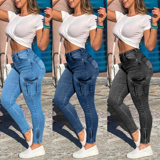 Klassische Denim Damenjeans mit Taschentasche
