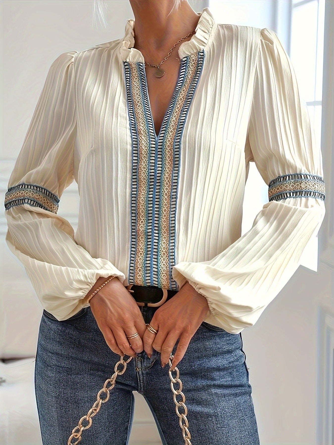 Schlichtes Spitzen-Patchwork-Shirt mit V-Ausschnitt