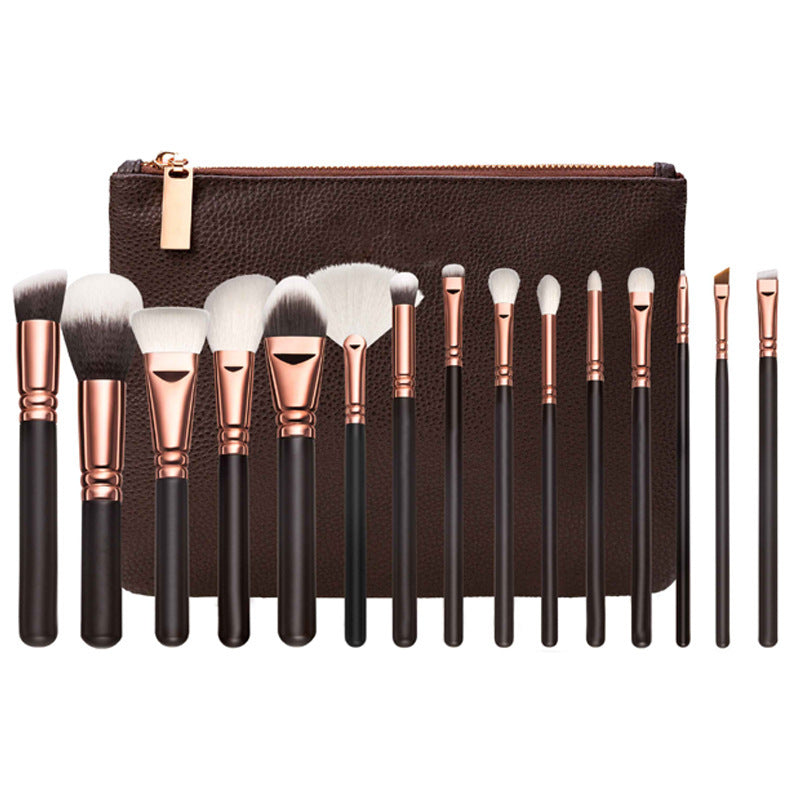 Roségoldene Rosenzauber Make-up Pinsel Kollektion