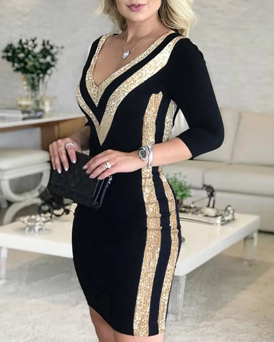 Glamouröses Paillettenstich-Kleid