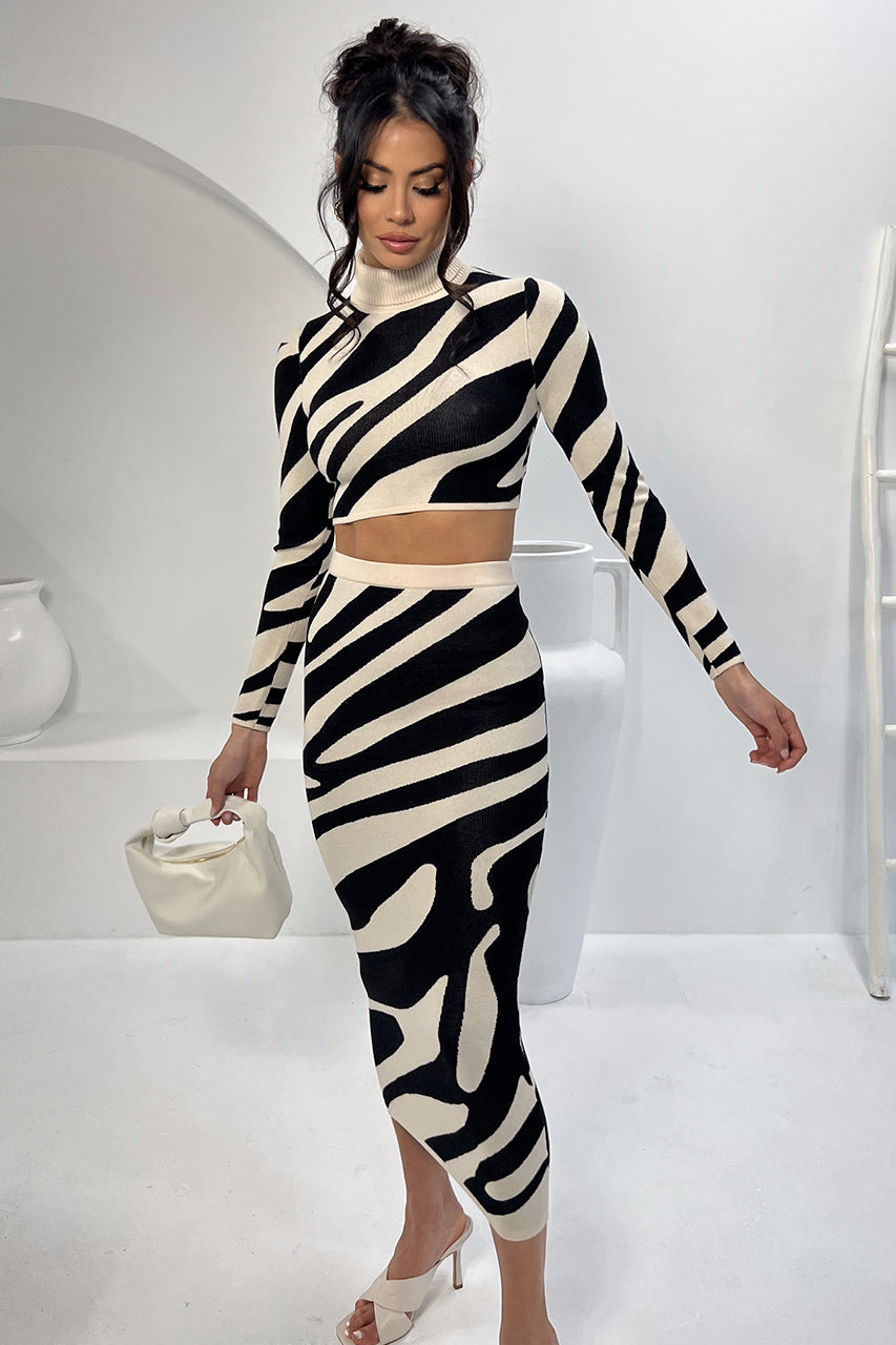 Gestreiftes Slim-Fit-Top mit Bleistiftrock-Strickanzug
