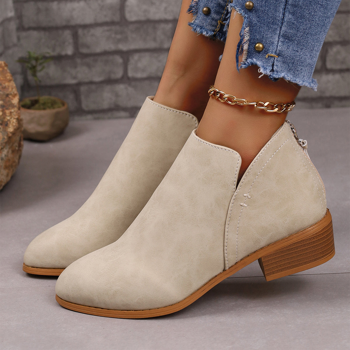 Klobige Ferse V-Schnitt Stiefeletten für Frauen