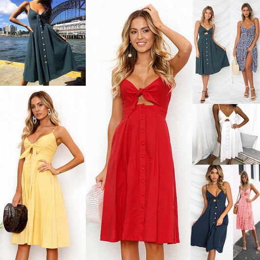 Verführerisches Bogen-Rücken-Kleid mit Knopfleiste