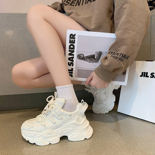 Stilvolle Höhensteigerungs-Trend-Sportschuhe