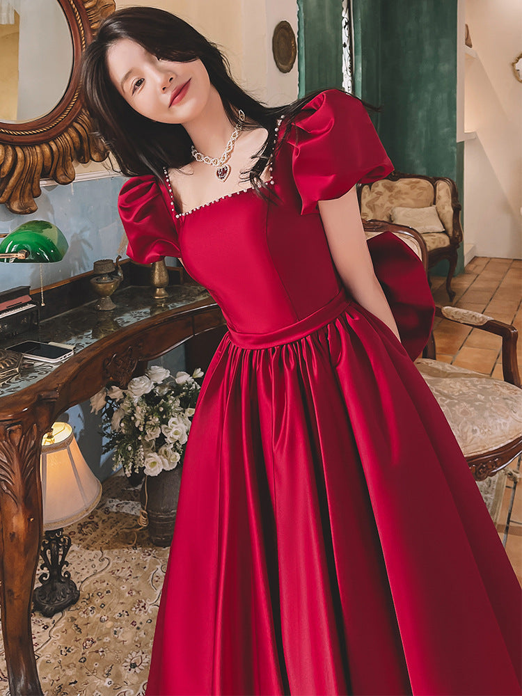 Winter Weinrotes Satin-Kleid