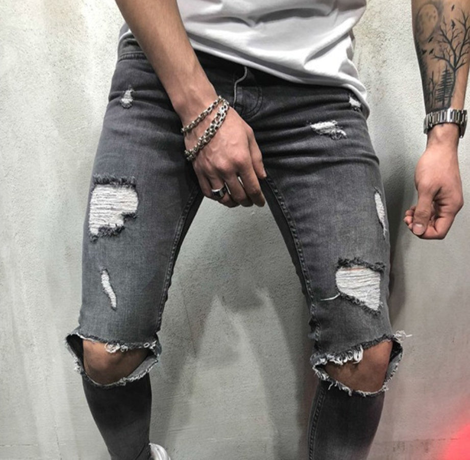 Stylische Herrenhose mit Kniedetails