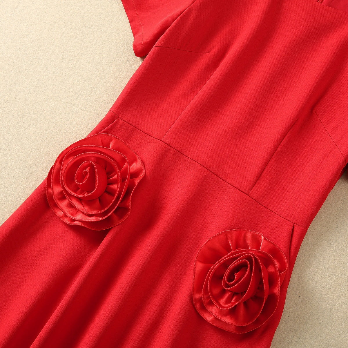 Dreidimensionales Blumen Rundhals Kurzarm Französisches Kleid