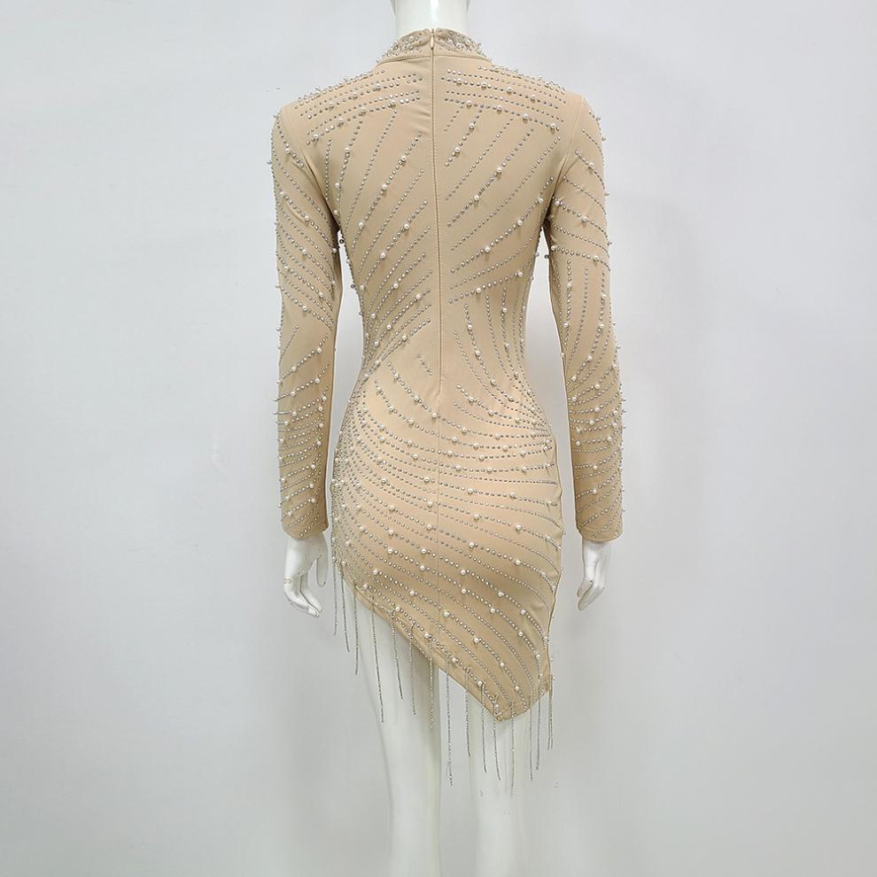 Kurzes Stretch-Kleid mit Glamour
