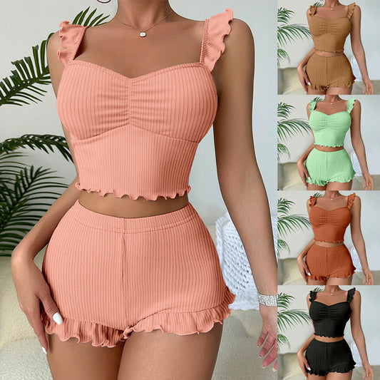 Damen Shorts mit Schlitzstreifen.