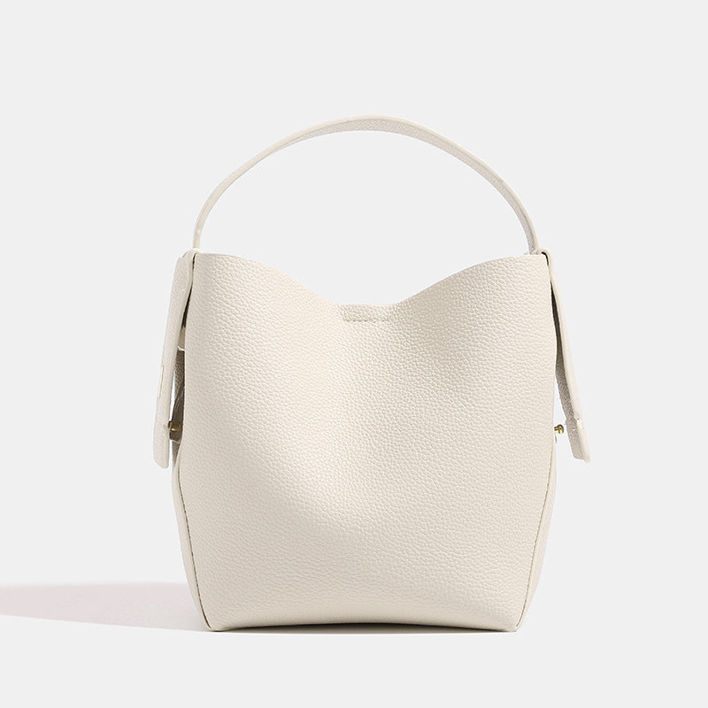 Elegante Damenhandtasche mit innovativer Textur