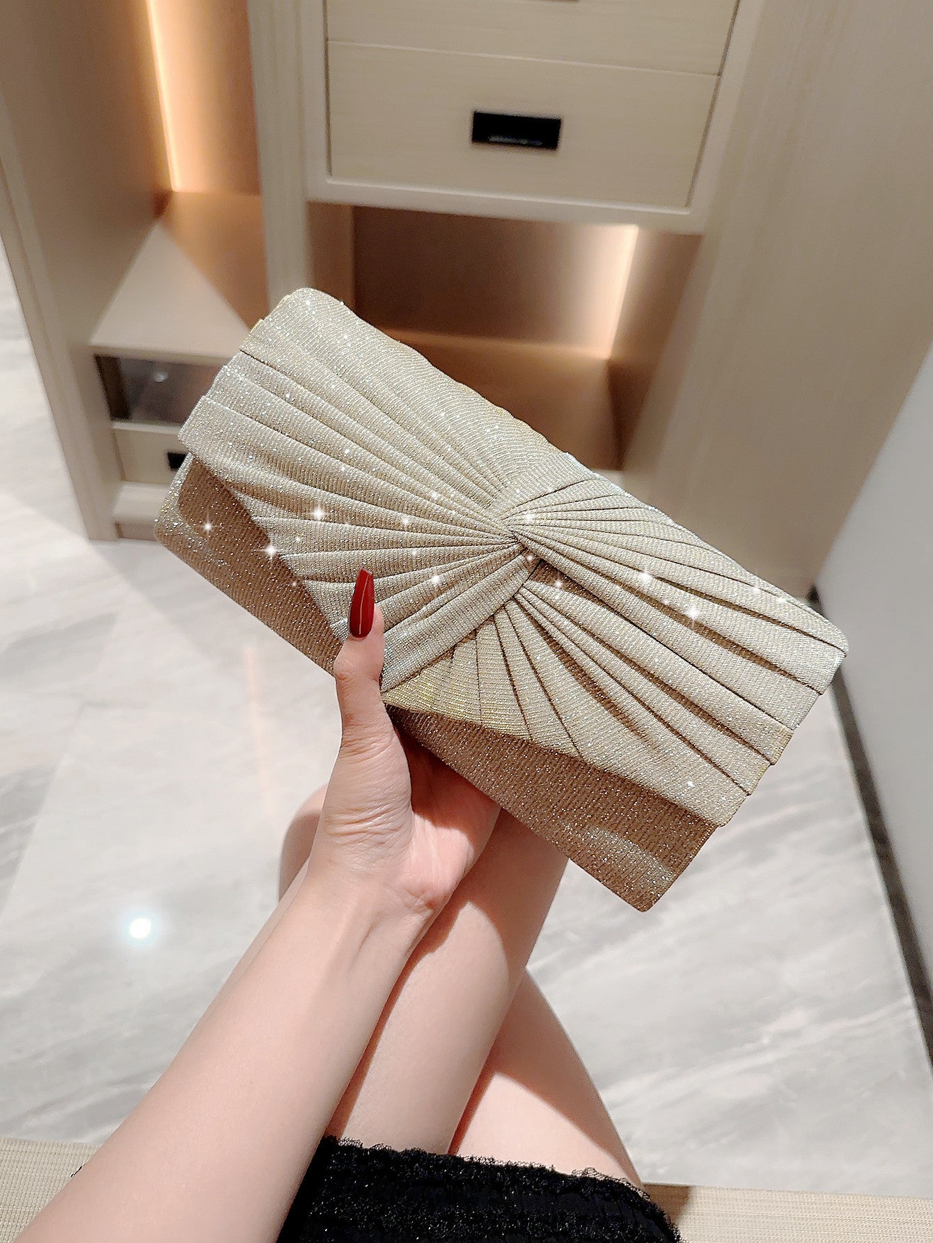 Glamouröse Abendtasche - Perfekt für festliche Anlässe und Bankette